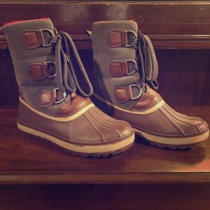 Bamboo Duck Boots